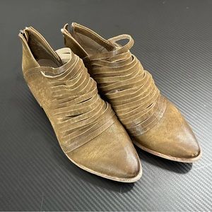 Free People Lost Valley Ankle Boot Leather Booties Size 37 / 7